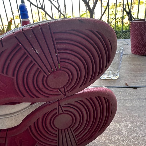 Nike dunk red usc - Picture 3 of 4